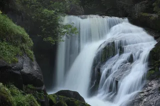 Die Triberger Wasserfälle gehören zu den schönsten Wasserfällen in Deutschland.
